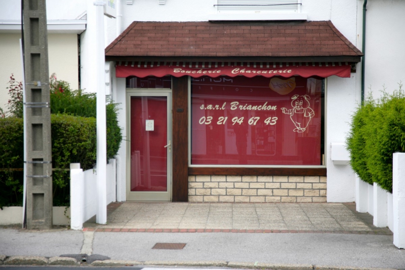 vitrine-COLLOBRIERES-min_france_frankreich_commerce_frankrijk_francia_delicatessen_butchery_charcuterie-424328